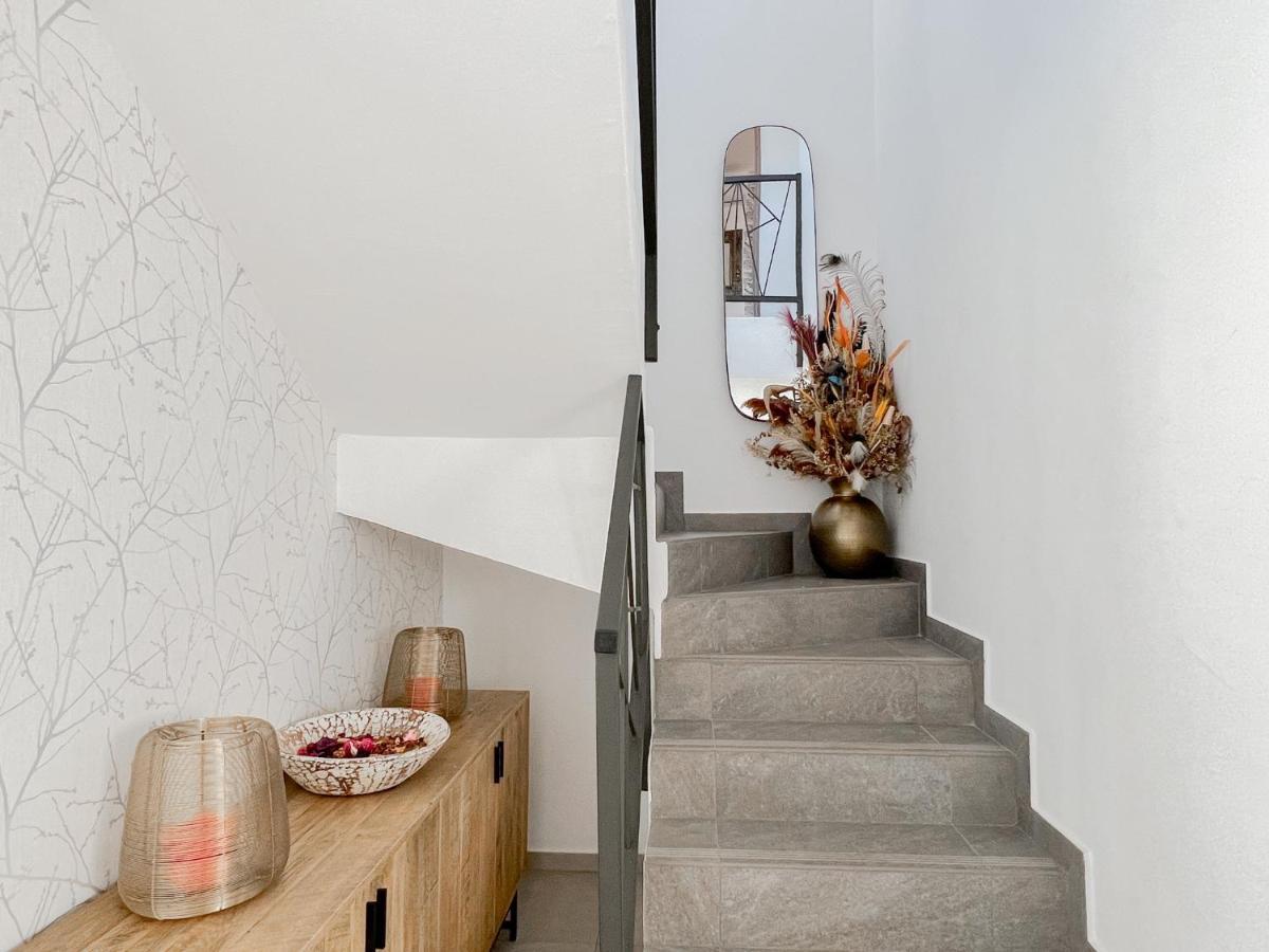 Residence Celestial - Premium 3 Bedrooms Villa With Volcanic Stone Pool غراند بايَ المظهر الخارجي الصورة