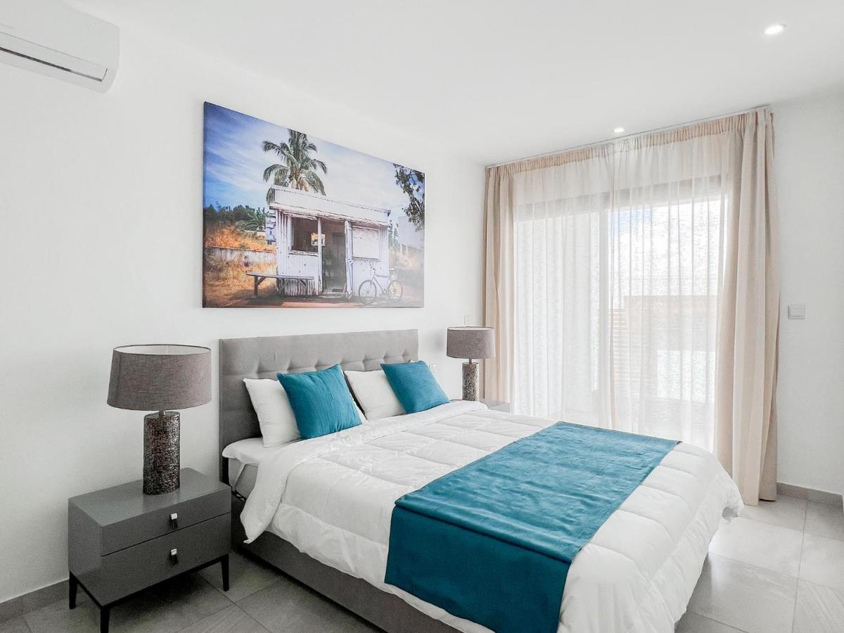 Residence Celestial - Premium 3 Bedrooms Villa With Volcanic Stone Pool غراند بايَ المظهر الخارجي الصورة