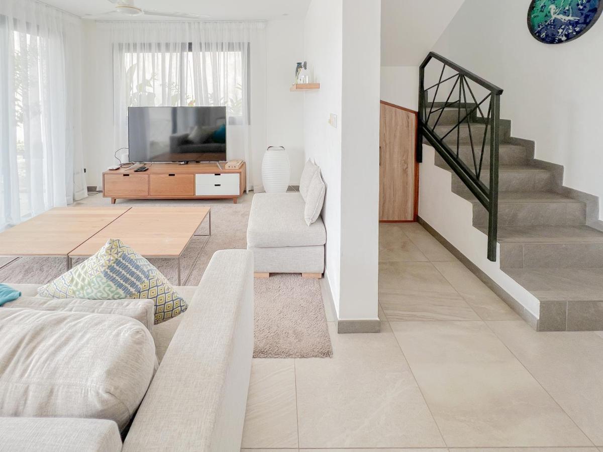 Residence Celestial - Premium 3 Bedrooms Villa With Volcanic Stone Pool غراند بايَ المظهر الخارجي الصورة
